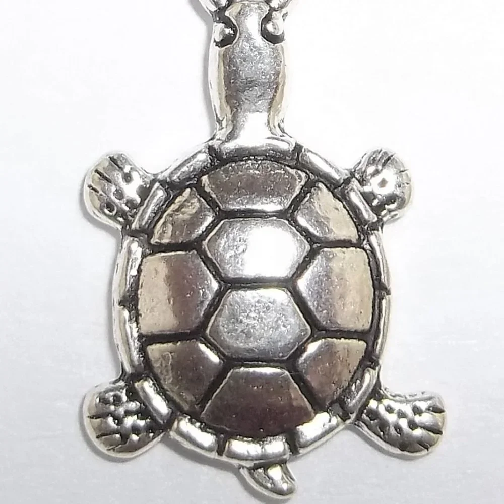 Silver Sea Turtle Necklace Minimalist Style Beach Vacation Theme Jewelry 7060